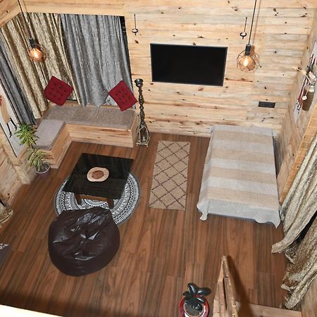 The Cabin By The Bayou Bed and Breakfast Guwahati Exterior foto
