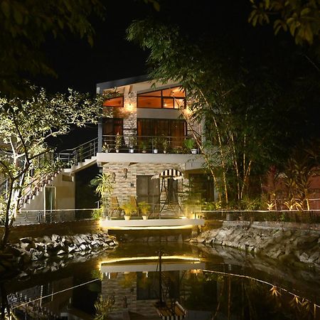 The Cabin By The Bayou Bed and Breakfast Guwahati Exterior foto