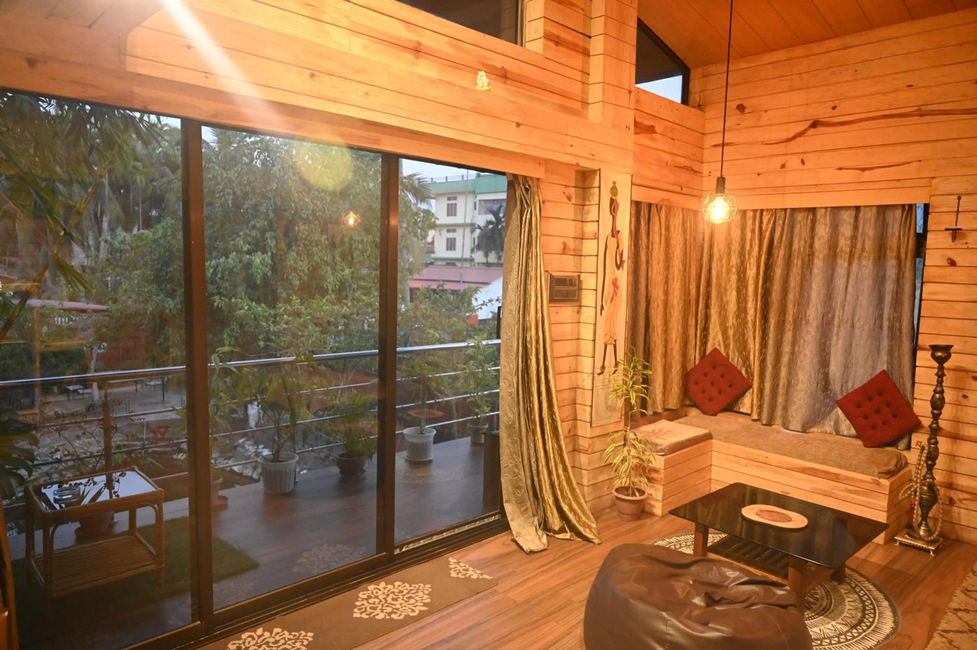 The Cabin By The Bayou Bed and Breakfast Guwahati Exterior foto
