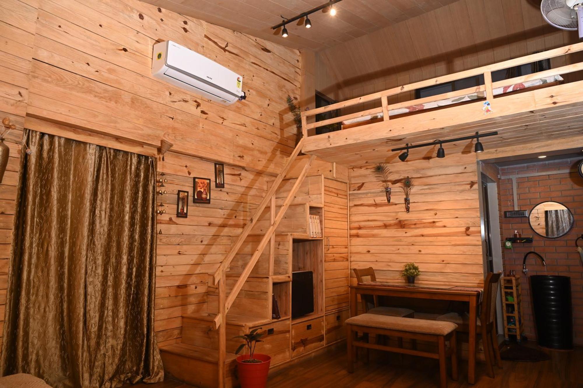 The Cabin By The Bayou Bed and Breakfast Guwahati Exterior foto