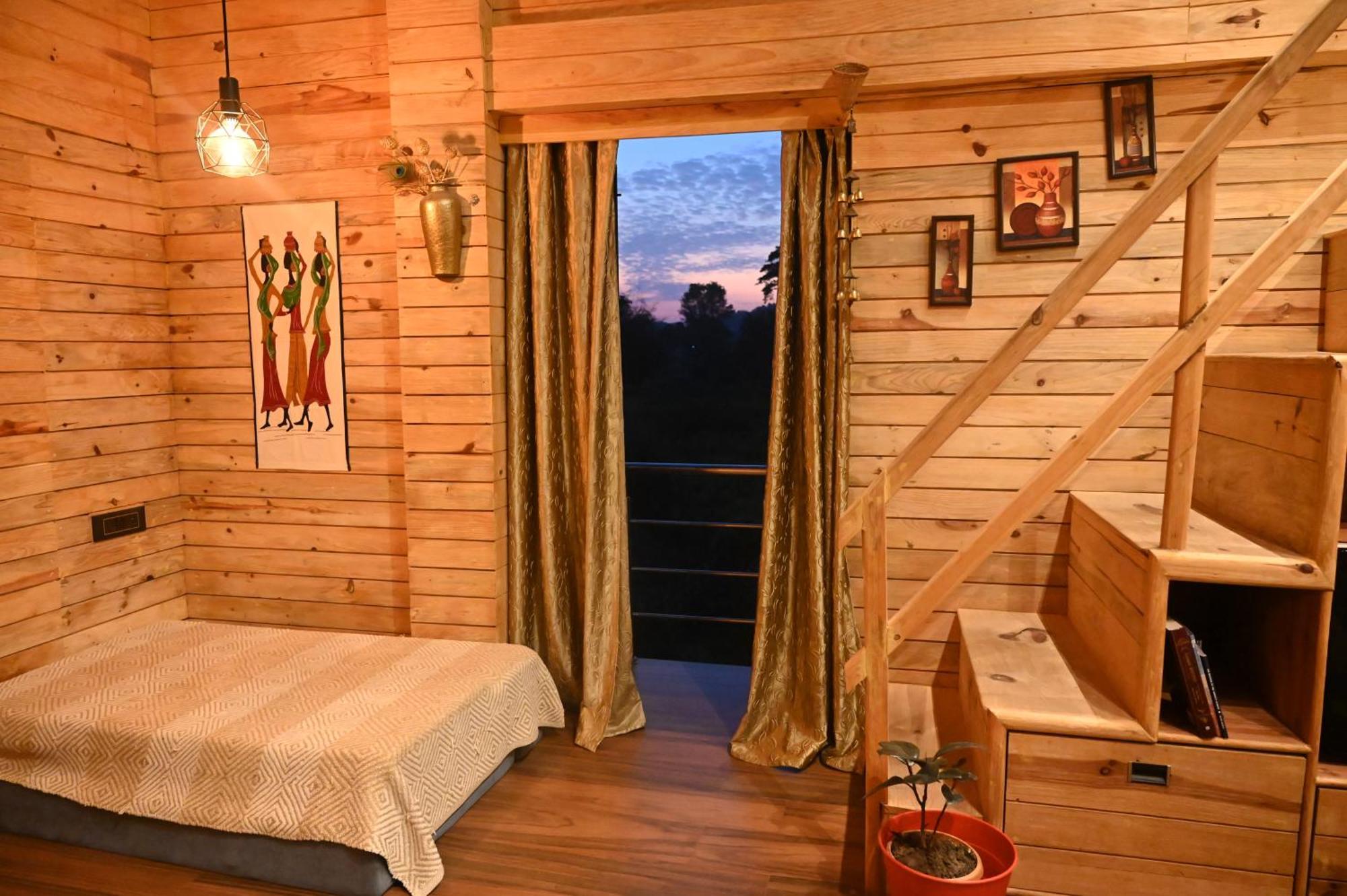 The Cabin By The Bayou Bed and Breakfast Guwahati Exterior foto