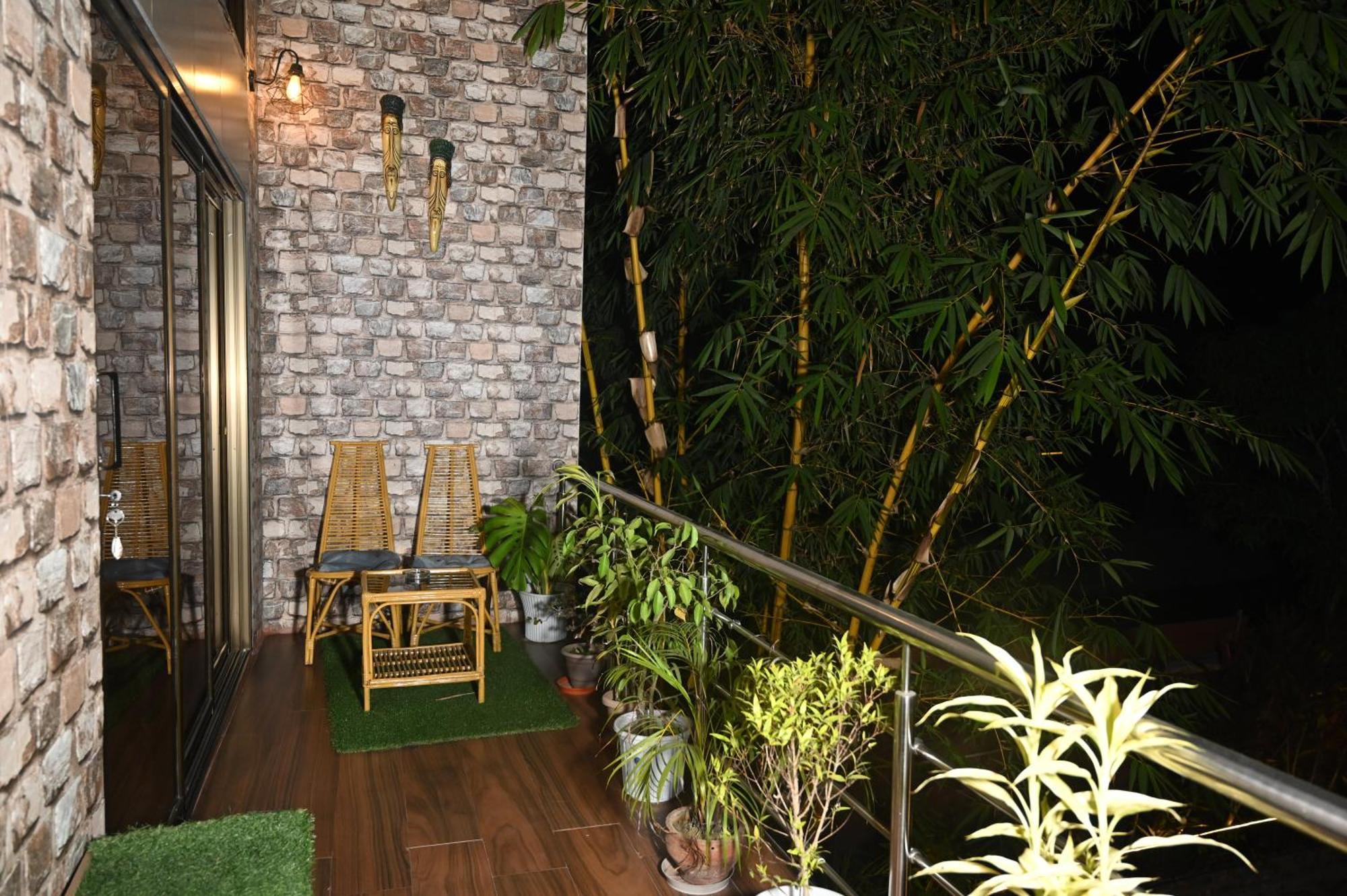 The Cabin By The Bayou Bed and Breakfast Guwahati Exterior foto